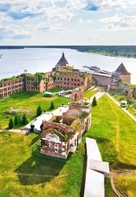 Тур в Карелию на 1 день Крепость Орешек + Старая и Новая Ладога