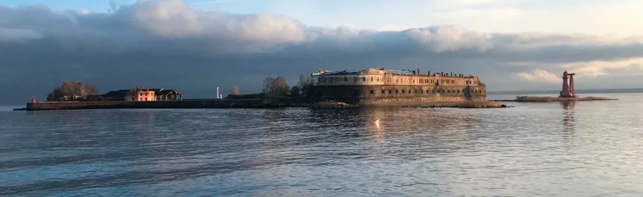 Кронштадт (Морской собор и морская прогулка)