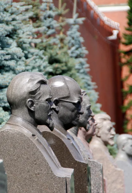 Мавзолей Ленина: тайны Кремлевского некрополя