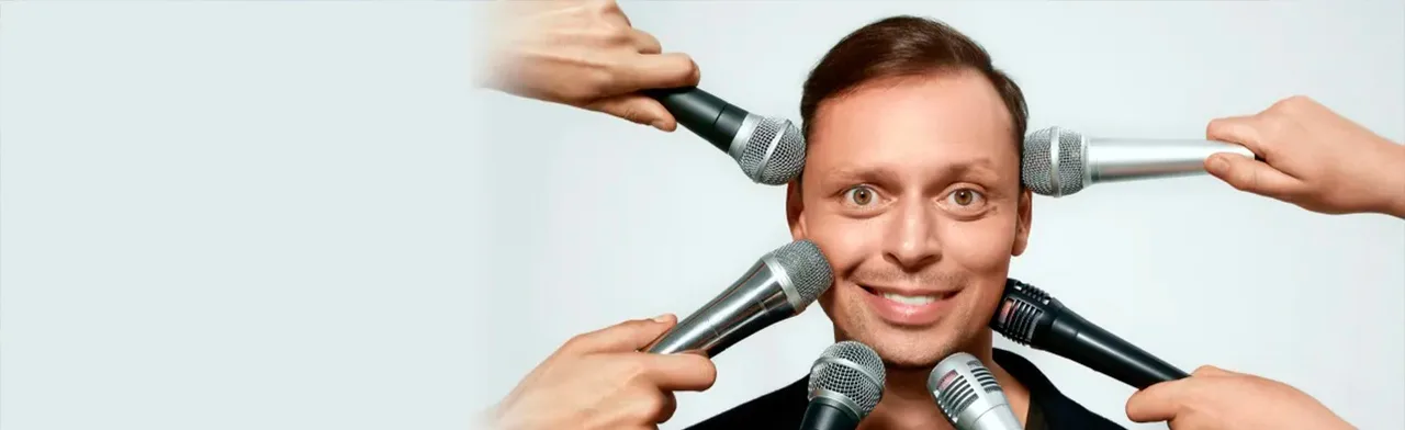 Виктор Комаров