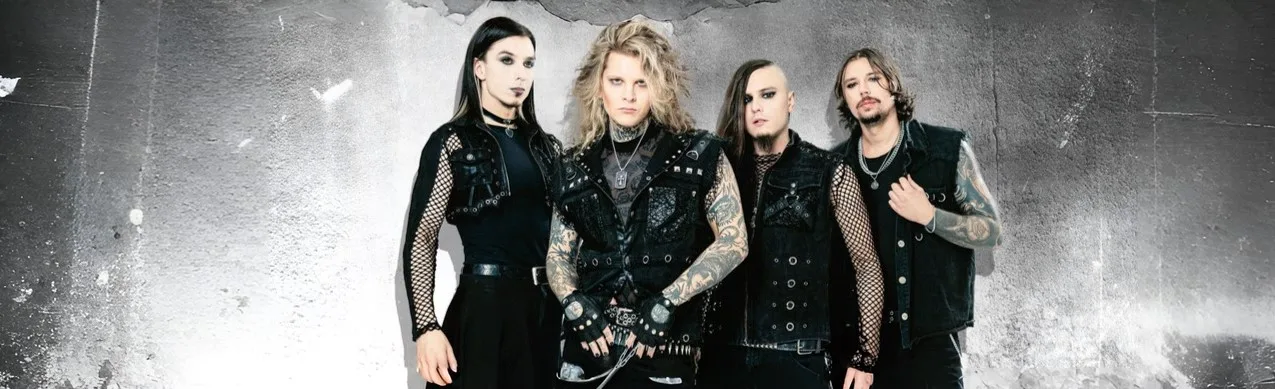 NEVERLOVE