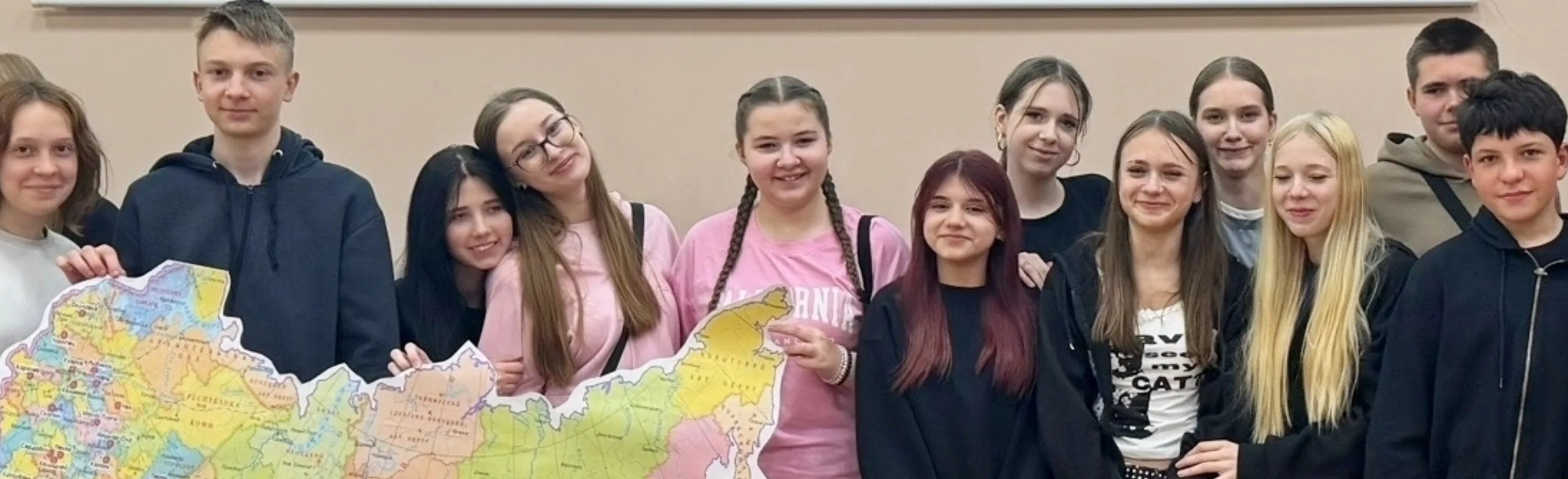 Интеллектуально-познавательная программа Слышим.Дружим.Говорим
