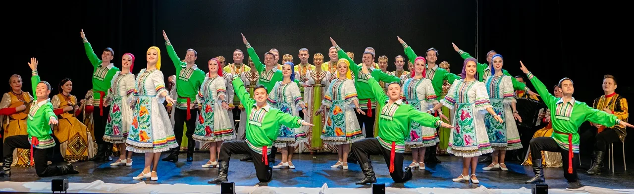 "Открытие сезона" Ансамбль "Италмас".
