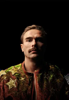 ONE VISION BAND — рок-шоу, посвящённое музыке Queen, в сопровождении симфонического оркестра и хора