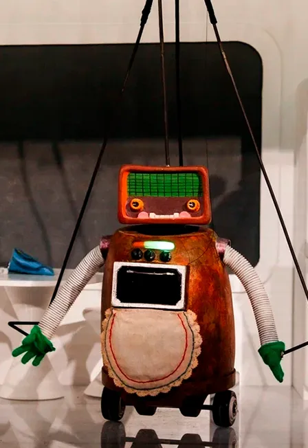Премьера. Няня Ву