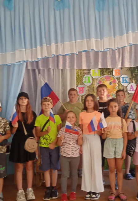 Постер: Познавательная программа «В единстве народов сила России»