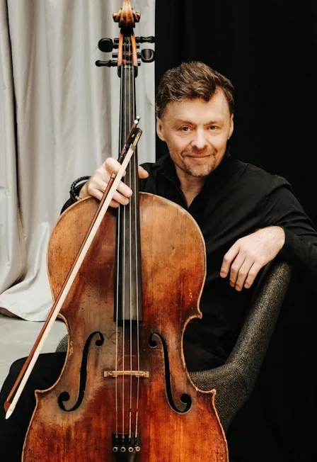 Рустам Комачков (виолончель), Даниил Саямов (фортепиано).