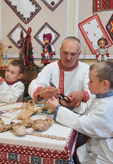 Постер: Лапти лыковые: Мастер-класс
