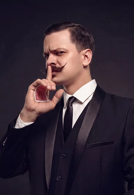 Постер: Илья Мух: ГлавБух