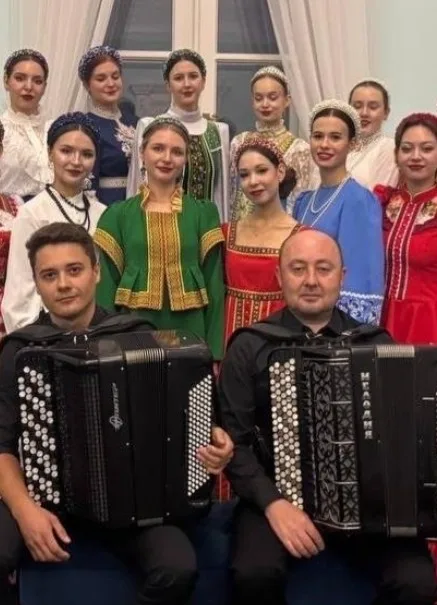 Поёт душа России