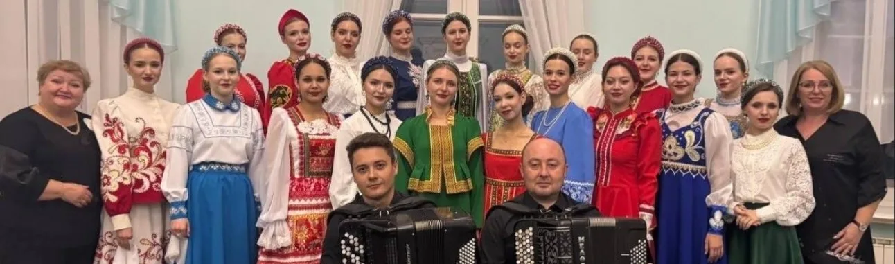 Поёт душа России