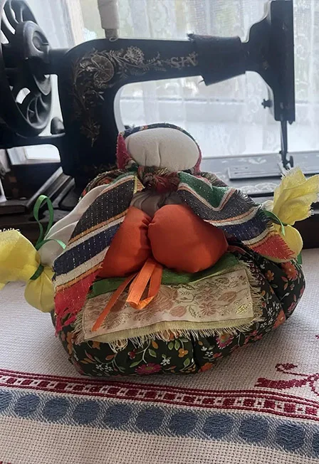 Кубышка-Травница: тайны славянского травоплетения