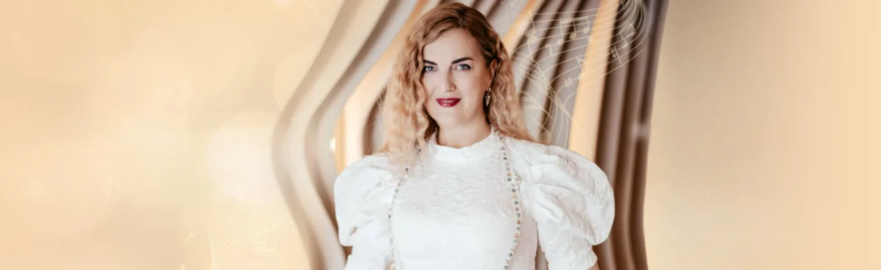 Елена Плотникова