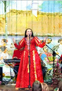 Семьей дорожить - счастливым быть