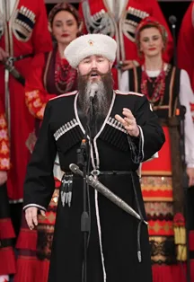 Кубанский казачий хор: Казачья хата - добром богата (Платнировская)