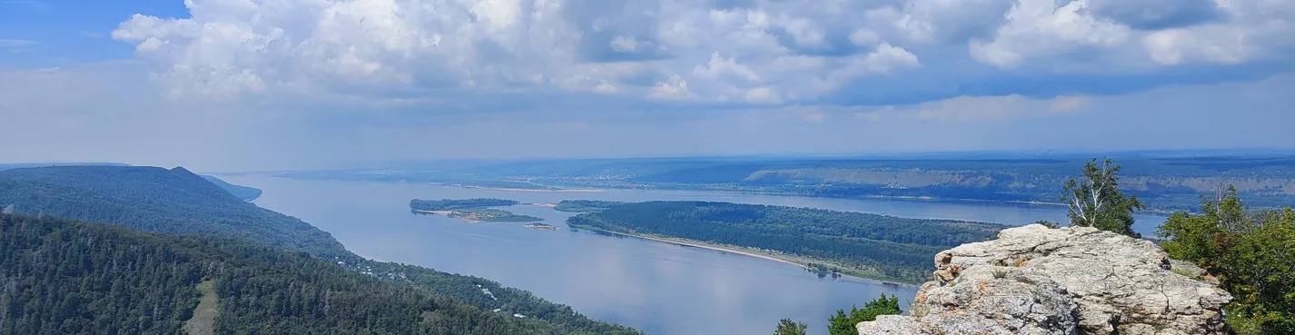 Там, где горы смотрят в море