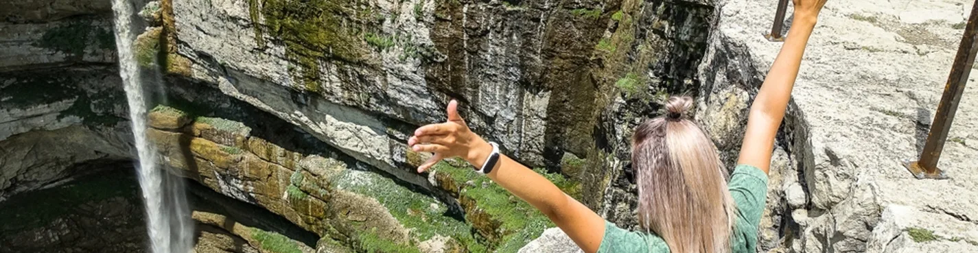 Плато Хунзах, водопады Матлас и ущелье «Каменная чаша» из Избербаша