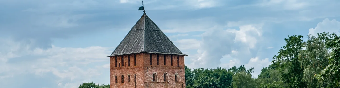Самостоятельная экскурсия Новгородский Детинец: Кремль в Великом Новгороде