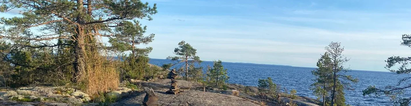 Персональная водная прогулка по секретным местам Ладожских шхер