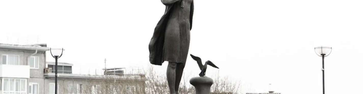 Мурманск — город воинской славы
